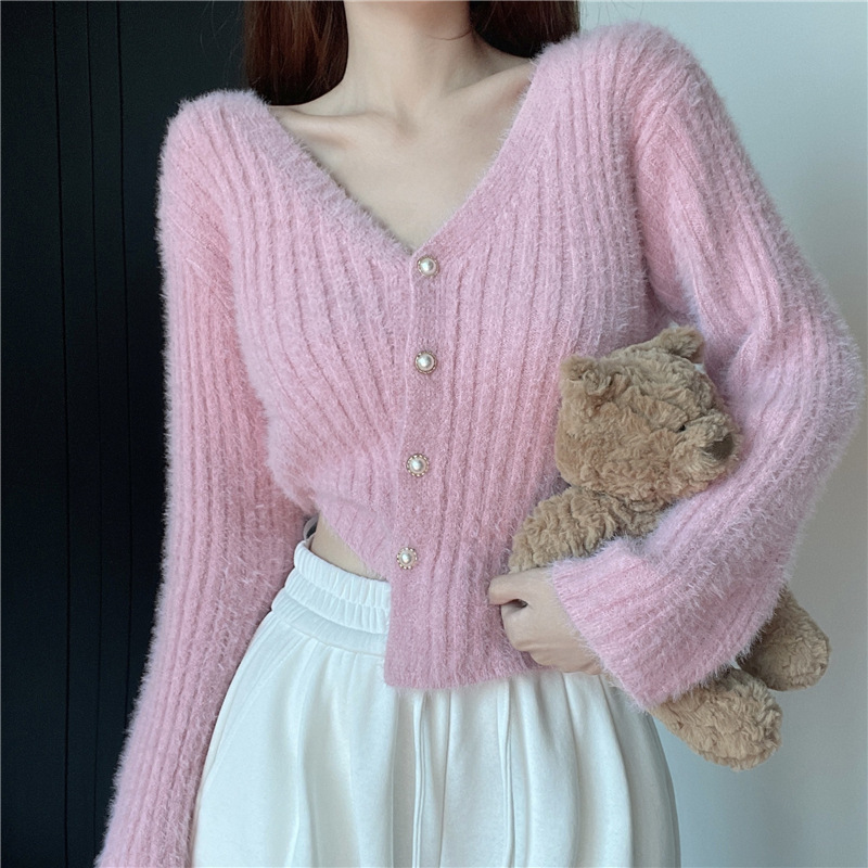 Autumn and Winter New French Style Imitation Mink Pearl Button Sweater Design Niche Short Knitted Cardigan Top for Women