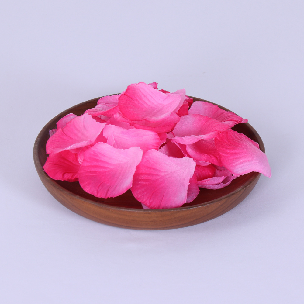 Picture of Non-woven fabric stacked 1000 pieces of rose petals wedding bar celebration hand decorative props artificial flower generation