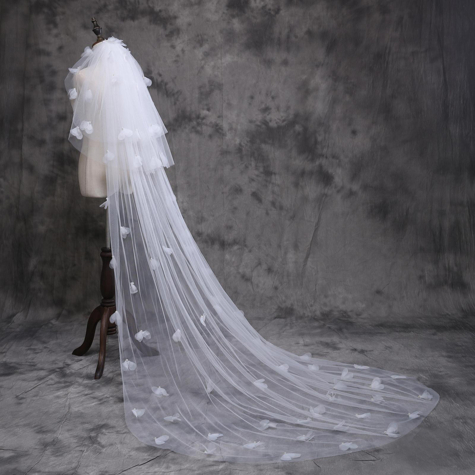 2020 new bridal wedding veil Korean Super fairy long trailing petal flower veil factory supply