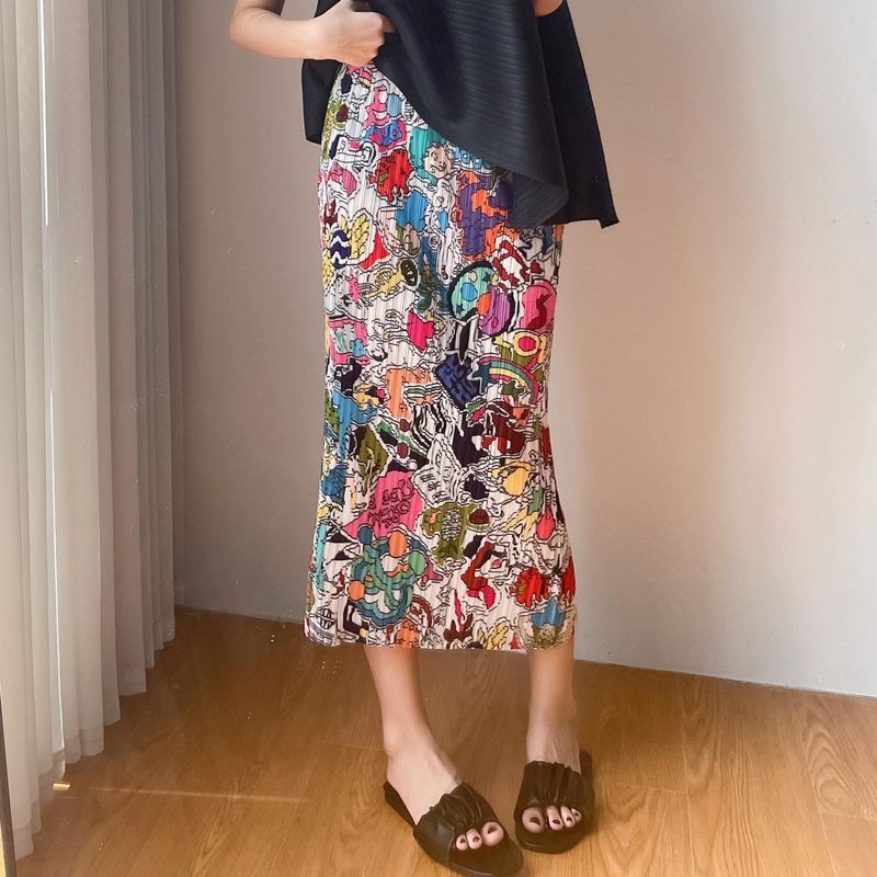 Picture of Niche design pleated skirt spring and summer thin elastic waist printed slimming age-reducing hip slit pleated skirt