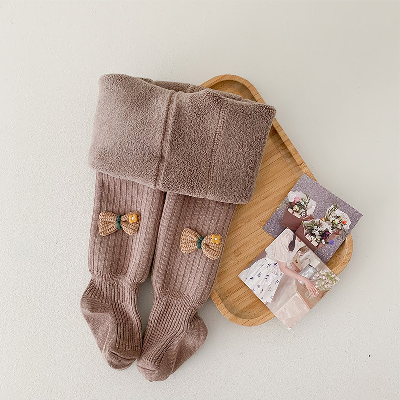 Picture of Children's pantyhose plus velvet padded autumn and winter new small flower bow pantyhose female baby warm bottomings wholesale