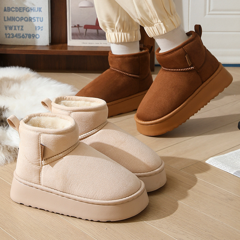 Picture of Amazon's popular short snow boots women's winter 2025 new thick-soled versatile fleece thickened warm cotton shoes