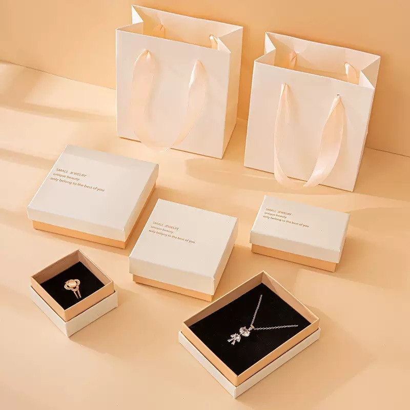 in stock high-value heaven and earth cover jewelry storage box workmanship fine high-grade packaging box jewelry pendant gift box