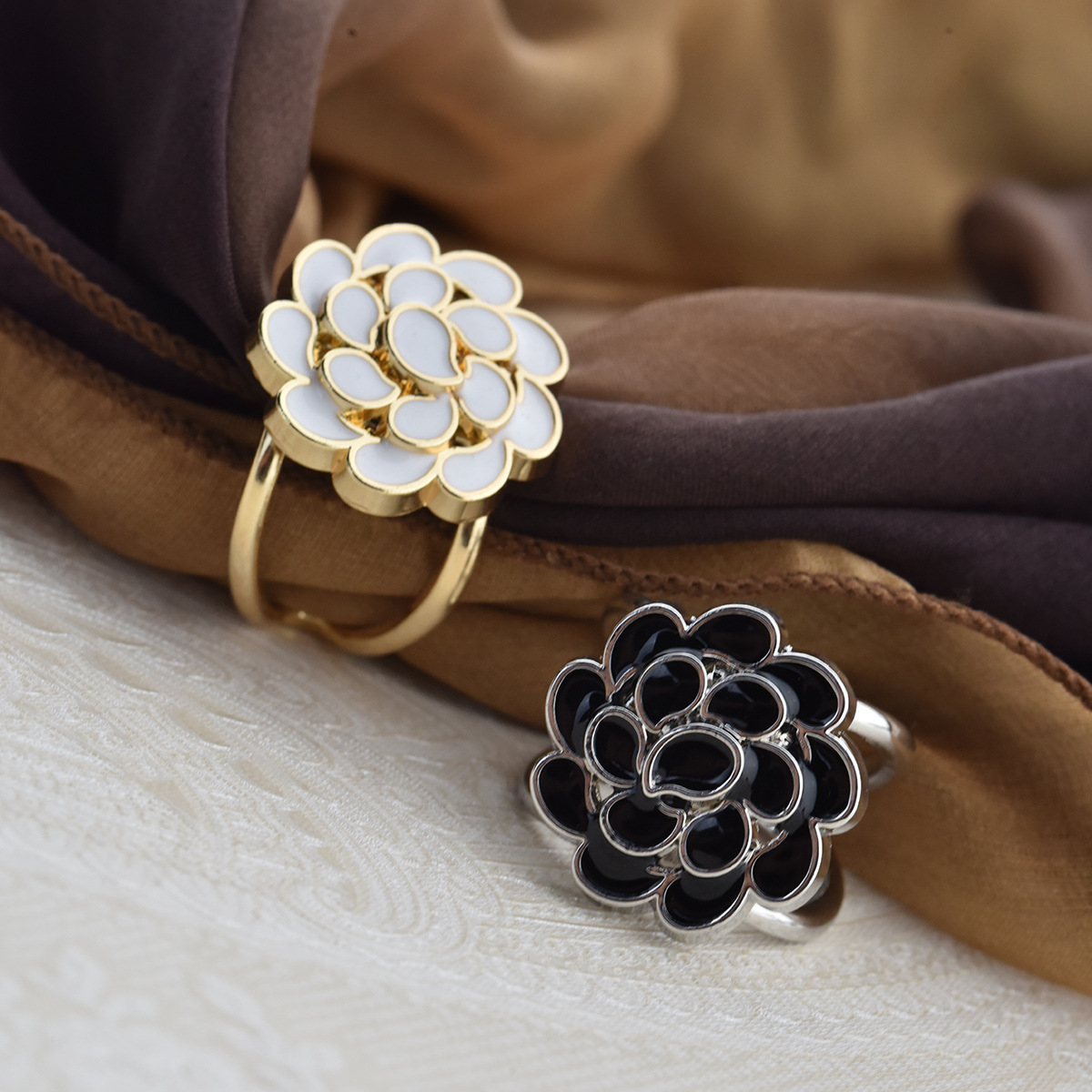 New Silk Scarf Buckle Camellia Fashion Korean Square Scarf Buckle Anti-Exposure Versatile Accessories Manufacturer Direct Sales Streamer Ring Buckle