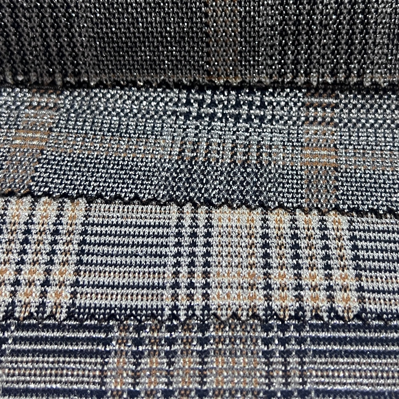 Factory Ready Stock Wholesale Knitted Tr Silver Silk Plaid Fashion Women's Jacket Plaid Fabric
