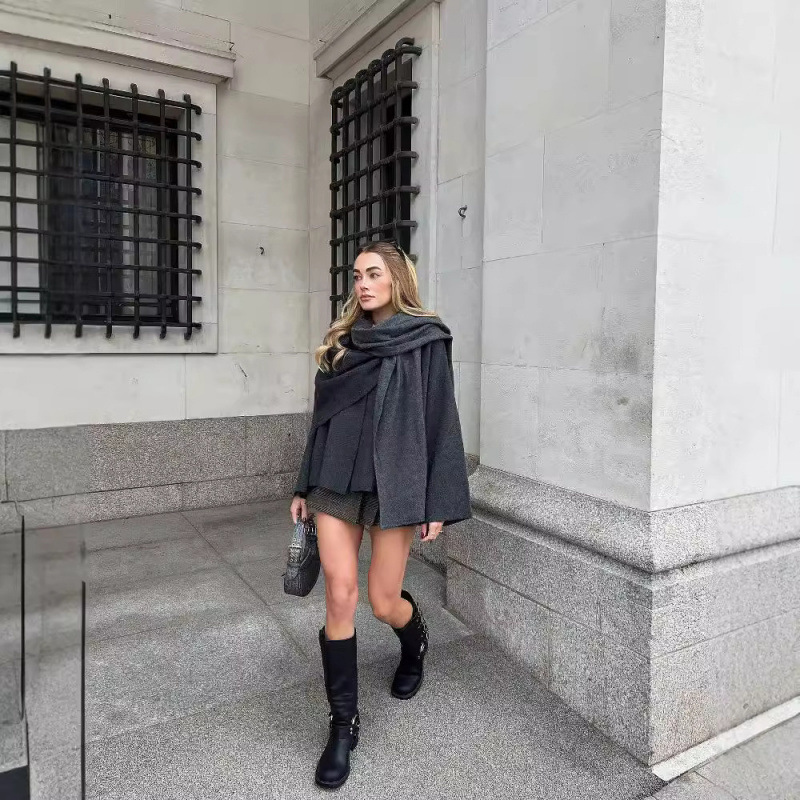 Picture of Cross-Border European and American Fashion Aliexpress Popular Asymmetric Scarf Shorts Knitted Jacket