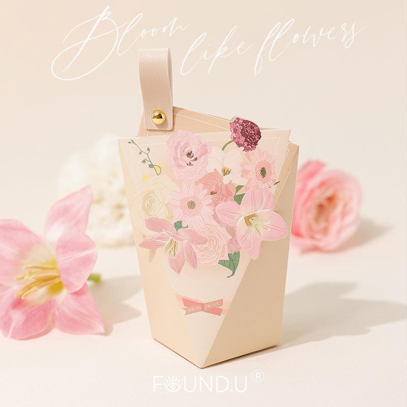 Picture of New Creative Bouquet Sugar Box European Style Wedding Candy Box High-End Wedding Candy Bag Wedding Engagement Return Gift Empty Box