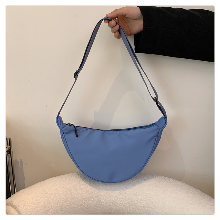 Picture of Messenger bag Fashion Women's shoulder bag cross-border new crossbody chest bag lightweight simple mobile phone change small bag