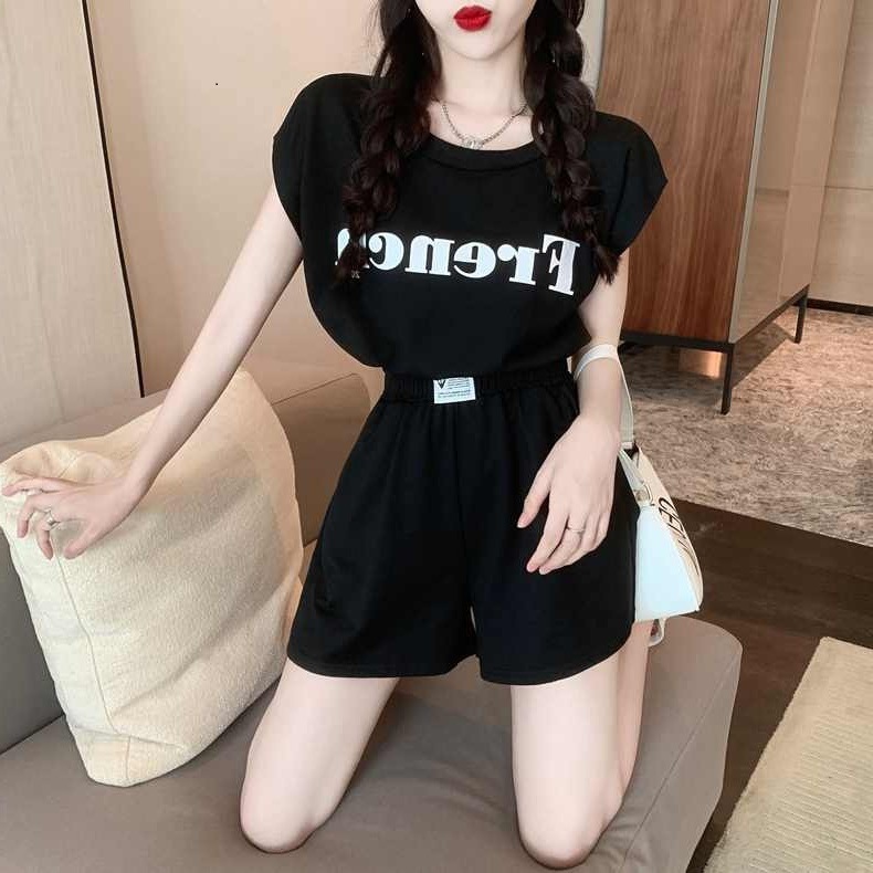 Picture of Fashion Internet Celebrity Street Suit for Women, Salty or Sweet, Summer Sports Style Backless Top + Wide-Leg Shorts Two-Piece Set
