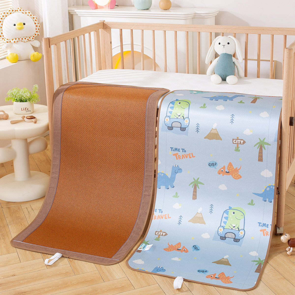 Picture of Summer breathable newborn baby bed children's kindergarten nap mat ice silk double-sided crib mat wholesale