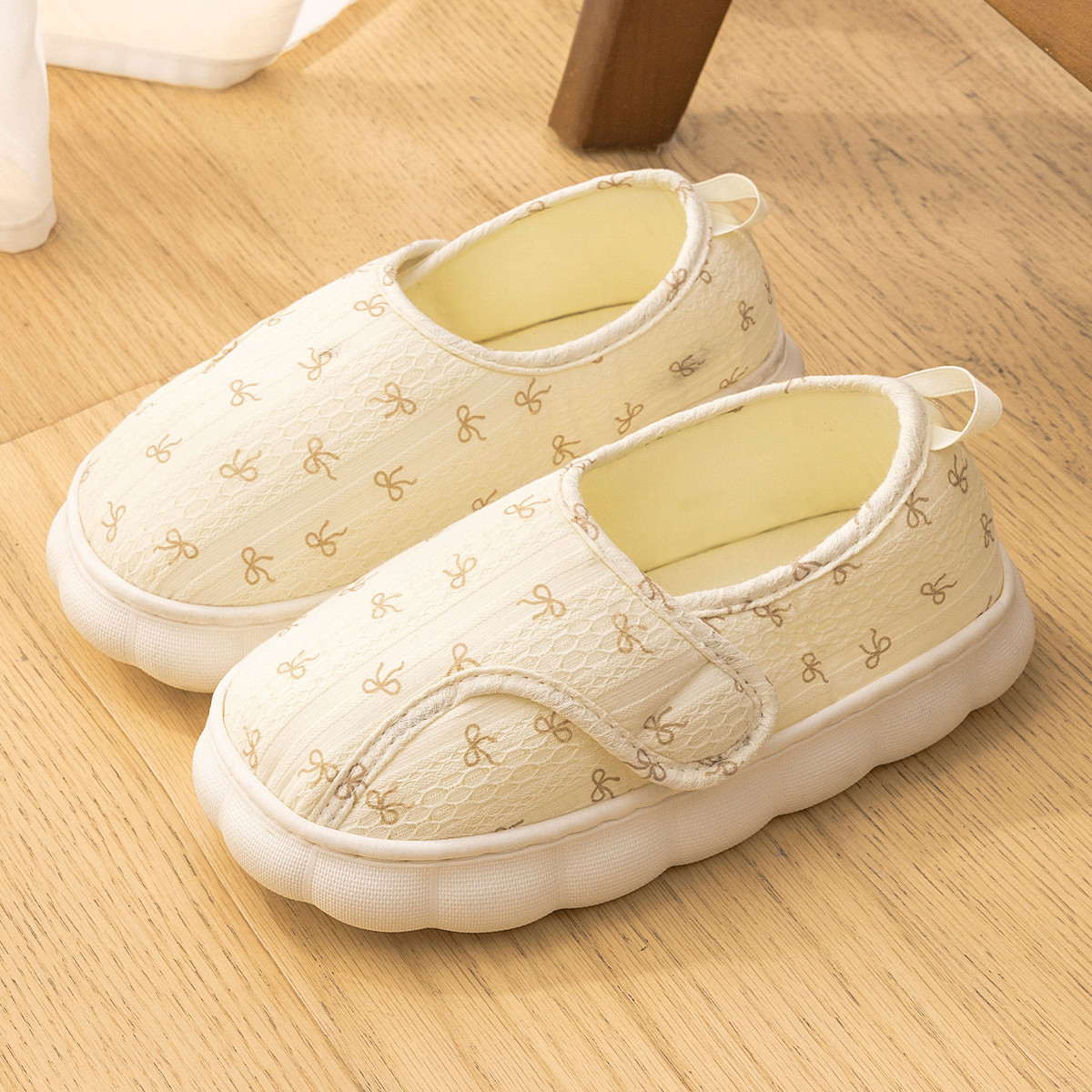 Lidani Thick-Soled Confinement Shoes for Pregnant Women, Indoor Home Comfort Cotton Slippers, Women's Postpartum Slippers with Soft Soles and Breathable Heels