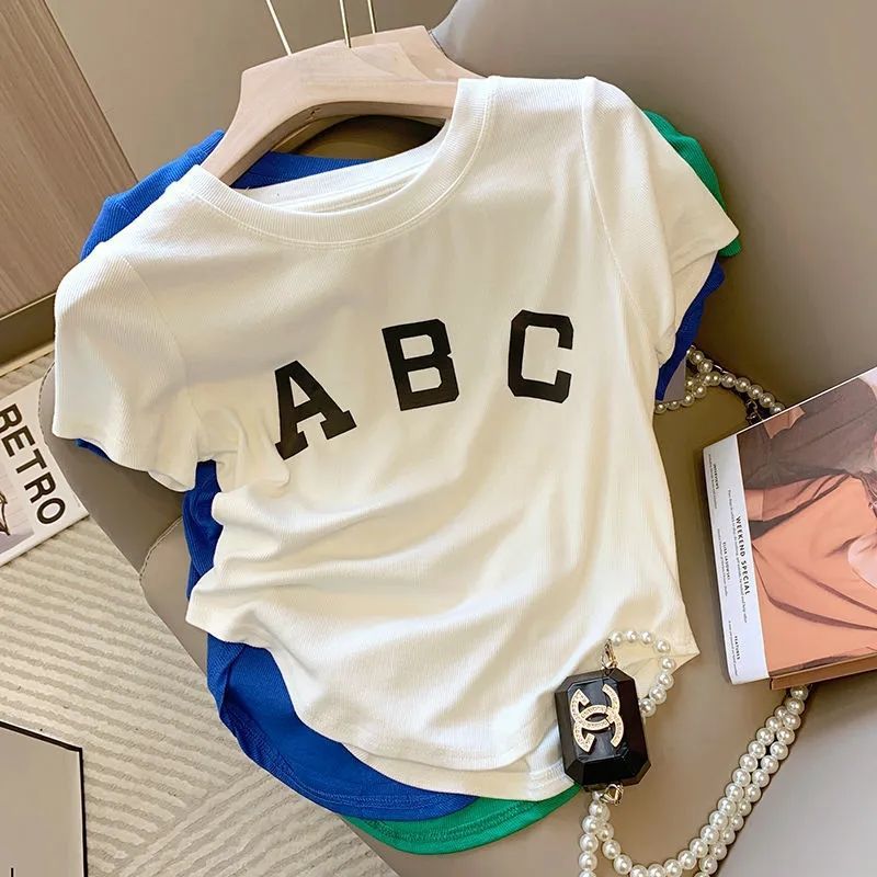 Hong Kong-style Slim-fit Short-sleeved T-shirt Women's Ins Trendy Loose Niche Design 2024 New Summer All-match Base Top