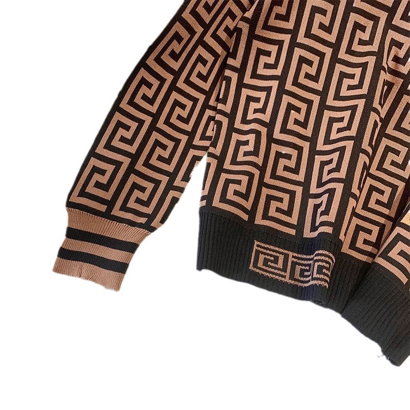 Picture of Foreign Trade European Goods Contrasting Color Jacquard Long-sleeved Sweater Women's Autumn and Winter Inner Round Neck Pullover All-match Base Sweater