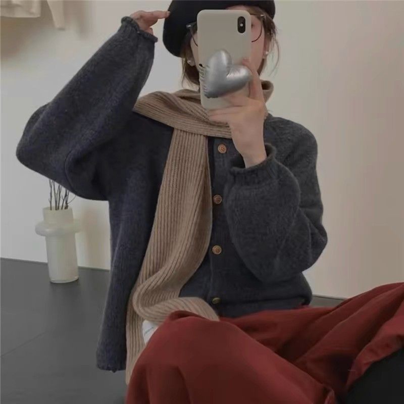 Trendy sweater cardigan for autumn and winter, loose and versatile crewneck knit jacket, elegant top, solid color thickened