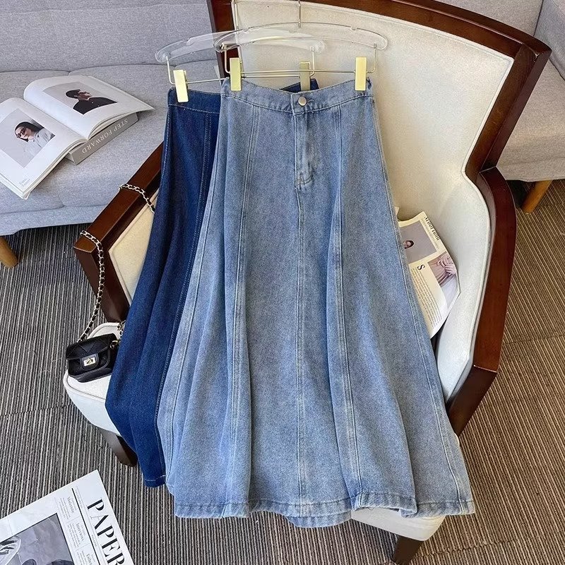 Designed Denim Skirt for Women in Autum 2024 New High-waisted Long Hip-covering Slimming Look A-line Large-swing Umbrella Skirt