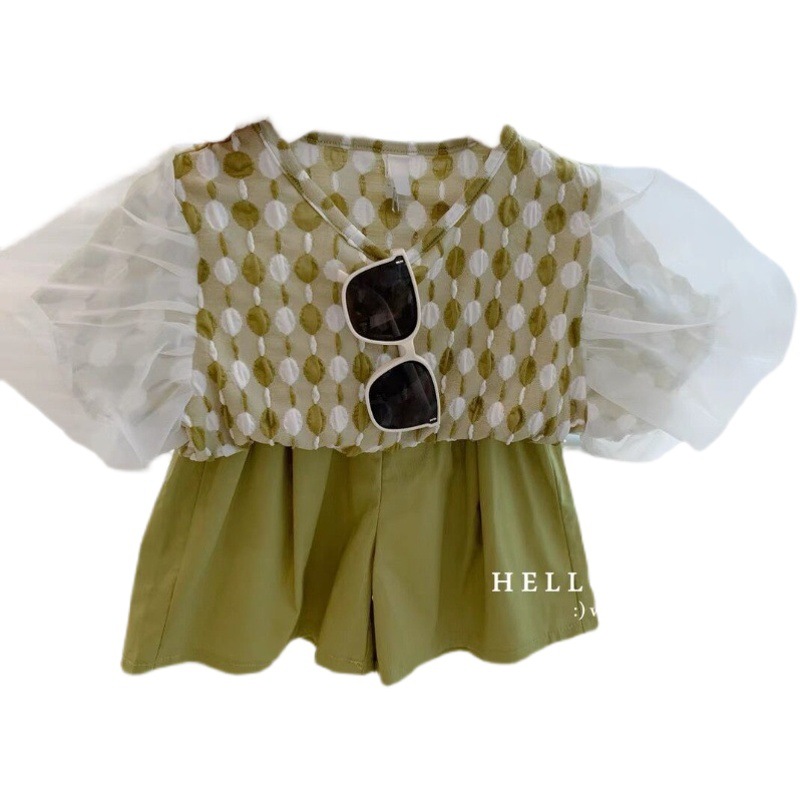 Korean children's clothing 2022 summer new girls fashionable bubble sleeve doll shirt + shorts baby fashion suit tide
