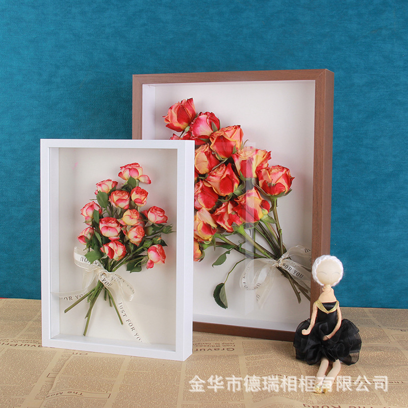 Picture of Dried Flower Stereo Hollow Photo Frame Handmade Clay Frame Table Immortal Flower Butterfly Specimen Frame DIY Frame Wholesale
