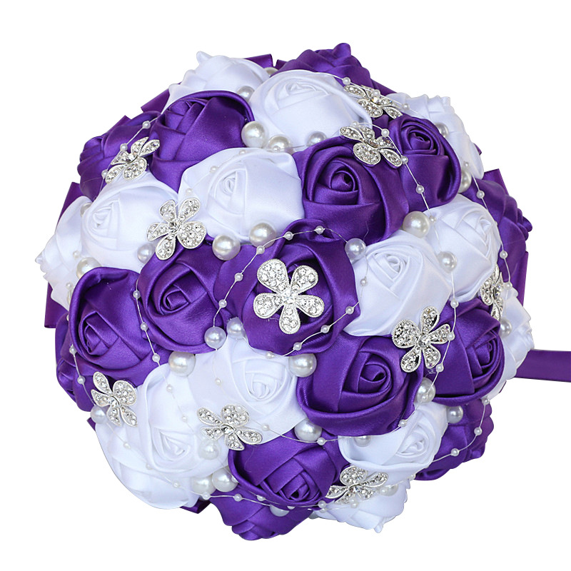 Picture of European and American Super Beautiful Ribbon Flower Wedding Supplies Bride's Hand-held Flower Five-flower Beaded Hand-held Flower Wedding Supplies Hand-held Flower