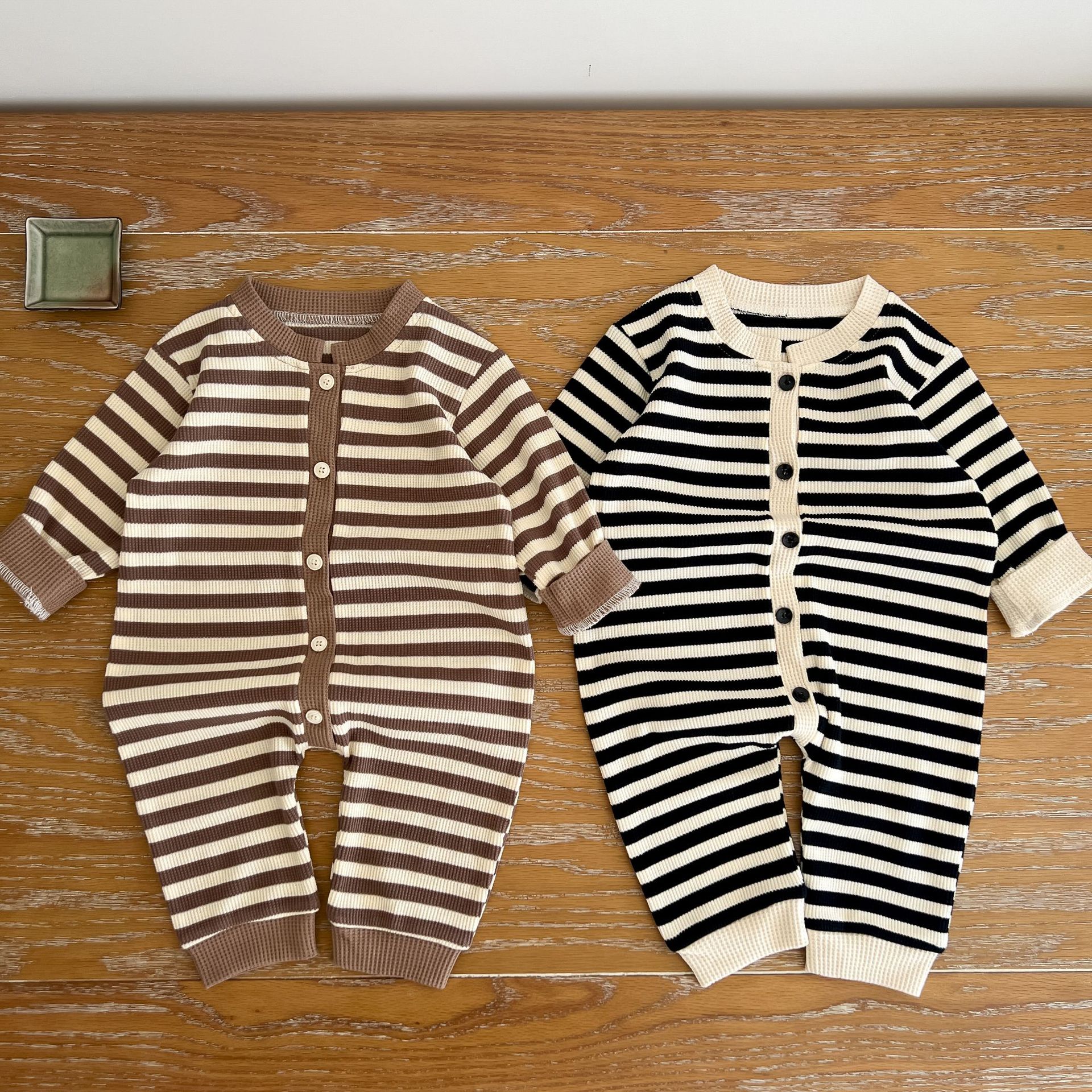 Picture of ins Korean style baby jumpsuit autumn new color matching striped baby romper sheath long romper