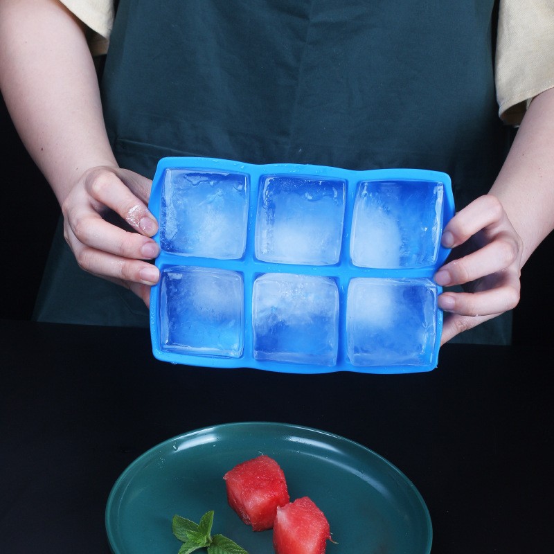 Picture of Amazon hot sale silicone large ice tray easy demoulding square ice box whiskey ice mold anti-odor ice box