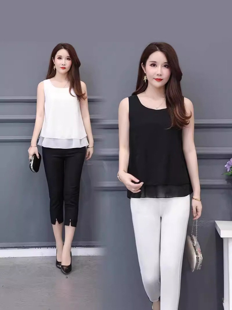 Round Neck Inner Loose Sling Vest Spring and Summer plus size Women's Chiffon Shirt Sleeveless Top Base Shirt Outer Wear