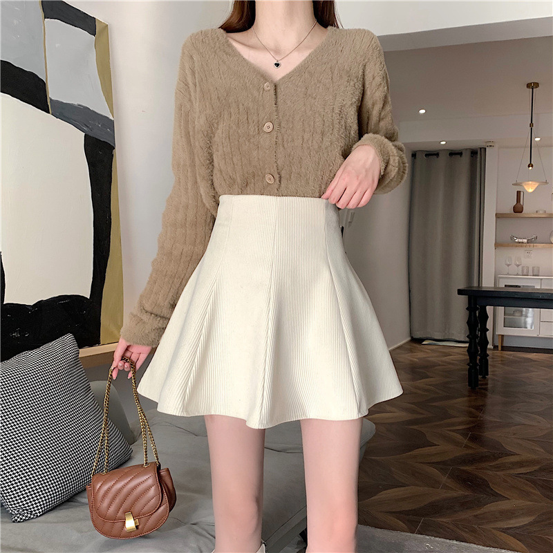 Women's short skirt with sweater new small milk corduroy skirt autumn and winter 2023 high waist A- line brown