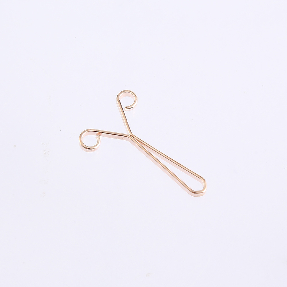 Picture of Cross-Border Headscarf Clip, Silk Scarf Clip, T-Shirt Hem Alteration, Shorts Waist Alteration, Pants Leg Cuff Tightening Fixing Clip