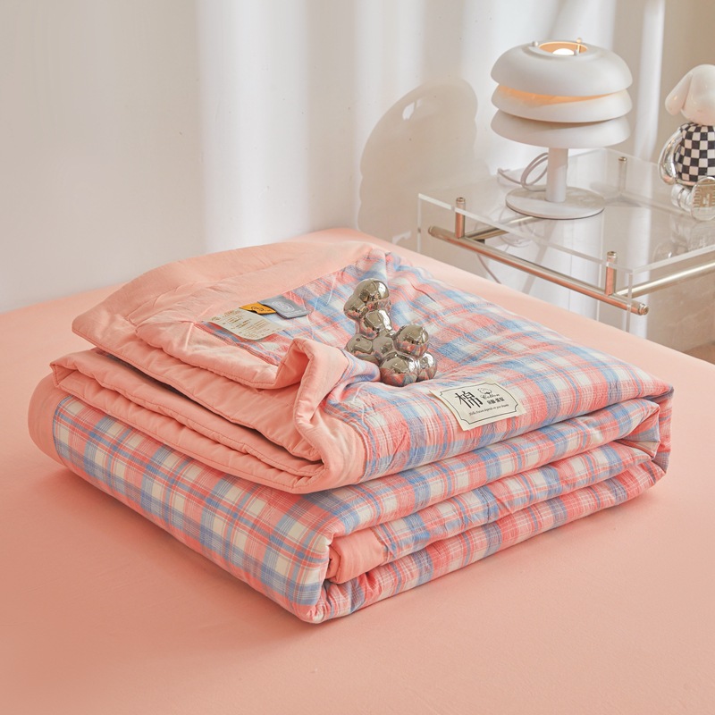 Picture of Class A Maternal and Infant Grade Xinjiang Cotton Summer Quilt Non-printed Wind-washed Cotton Summer Cool Quilt Plaid Air-conditioning Quilt Summer Thin Quilt