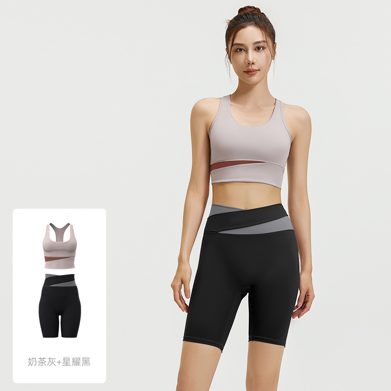 Picture of Juyitang Running Sports Fitness High Waist Peach Hip Tight No Embarrassment Line Summer Short Women's Yoga Suit