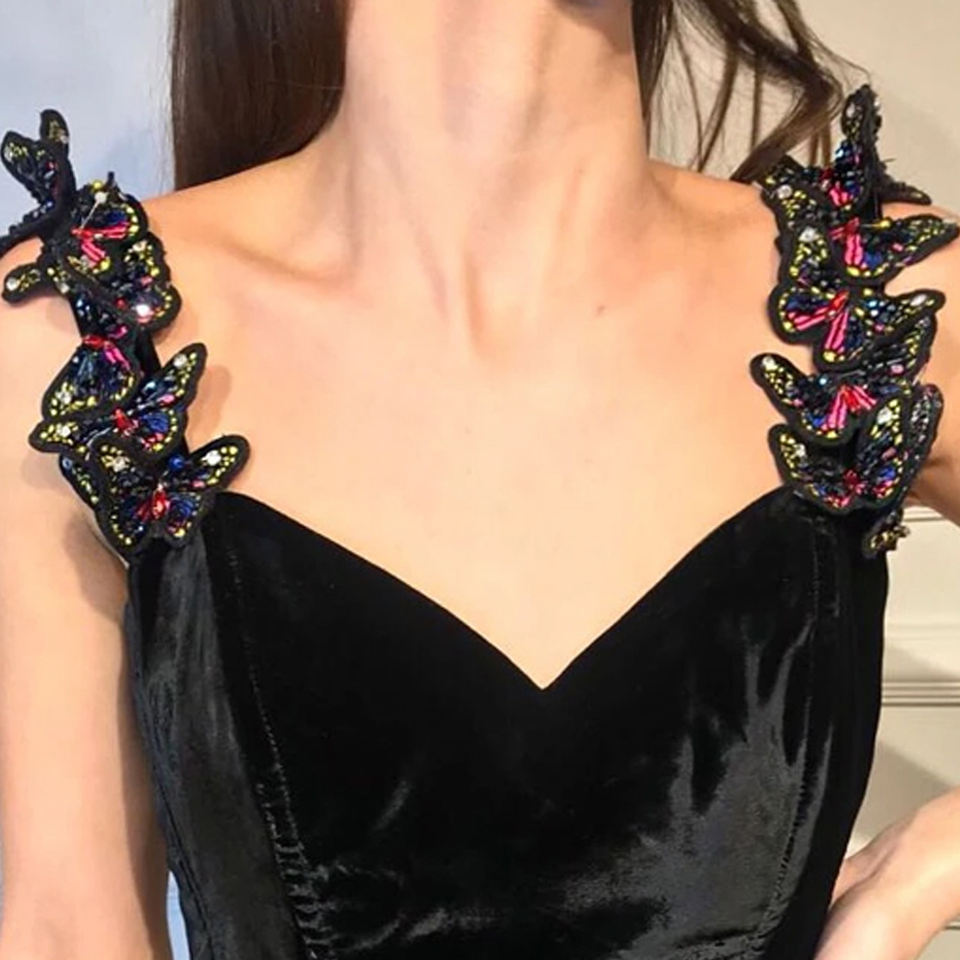 Picture of European and American large size small dignified and graceful black multi-layer pleated suspender long skirt annual performance host dress