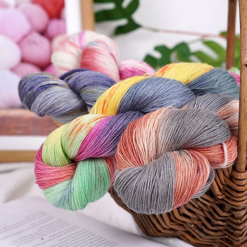 Hand-dyed rainbow wool yarn, cashmere fine yarn, gradient scarf yarn, DIY knitted sweater, baby shawl yarn