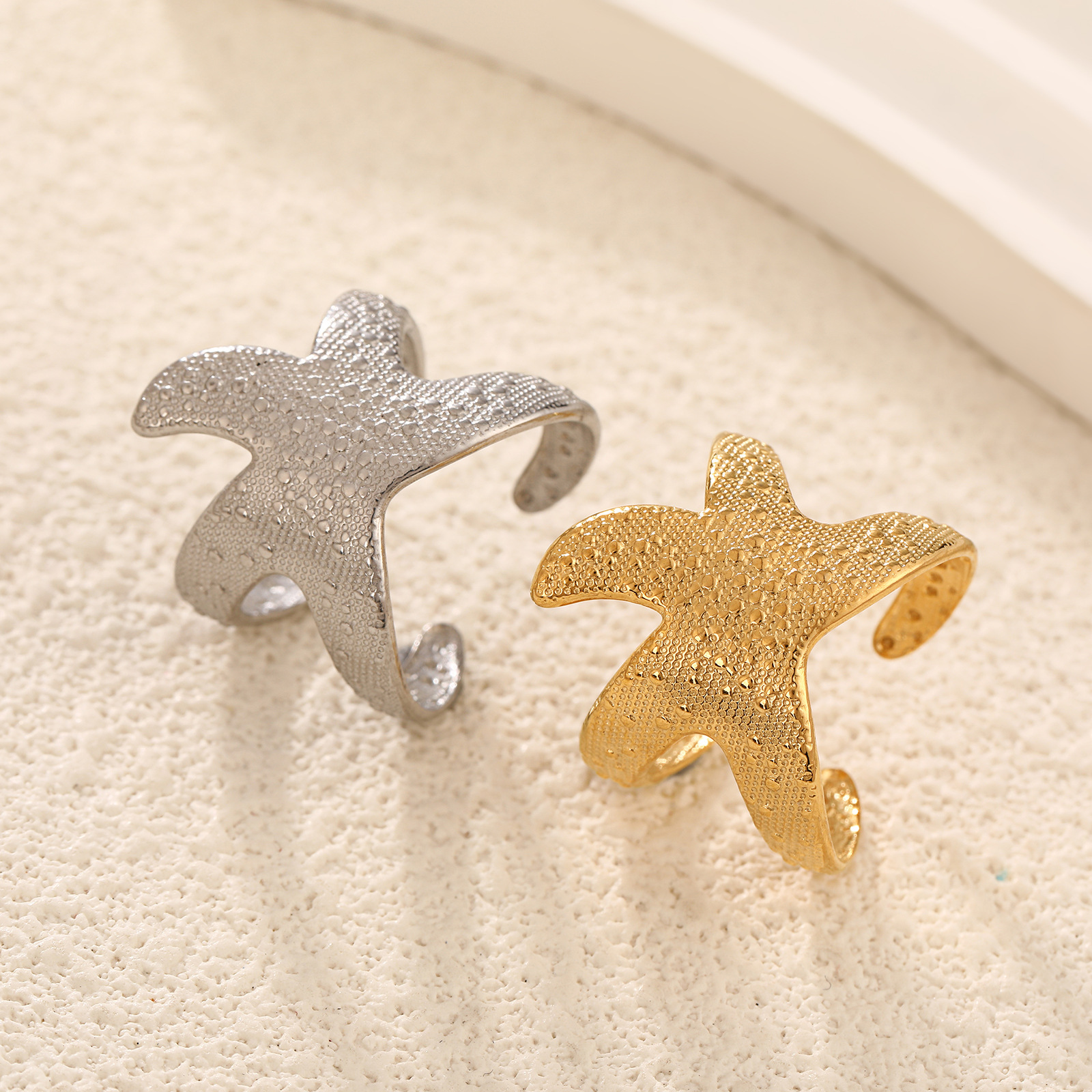 European and American fashion stainless steel oil pressure ring 18k gold does not fade niche high-end sense starfish exaggerated jewelry