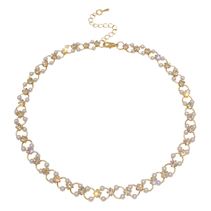Pearl Chain Necklace 2024 New Female Niche Design Sense ins Cold Style Clavicle Chain Cyber Celebrity Neck Chain