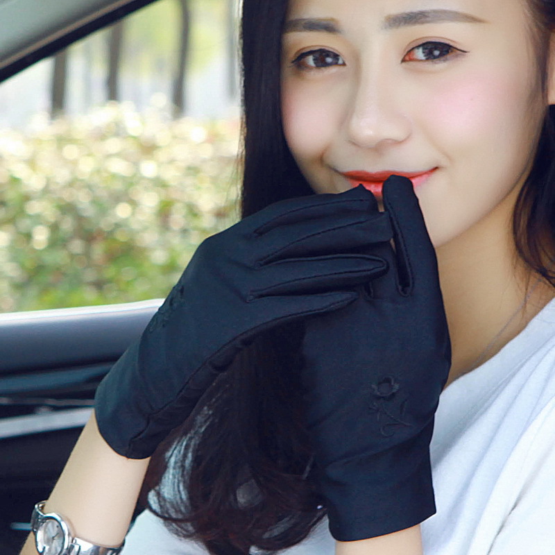 High stretch sunscreen spandex gloves women's short embroidery check text play jewelry white etiquette gloves thin wholesale