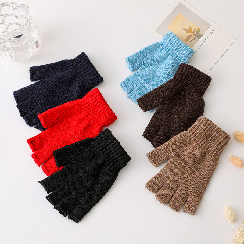 Picture of Autumn and winter new men's knitted half-finger gloves Jacquard five-finger riding warm open finger typewriter factory wholesale