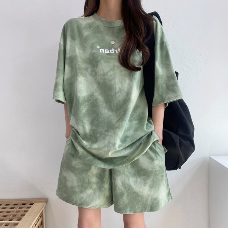Picture of Sports Casual Suit Women's Summer Southeast Asian Tie-Dye Slimming New Fashion Short-sleeved Shorts Two-piece Set