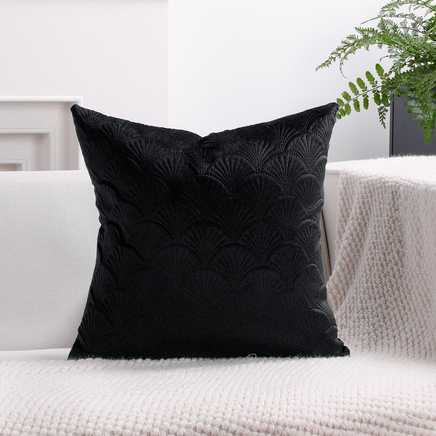 Picture of Scandinavian Style Ginkgo Leaf Sofa Pillowcase Living Room Decoration Pure Color Velvet Back Cushion Cover, Home Bedside Cushion