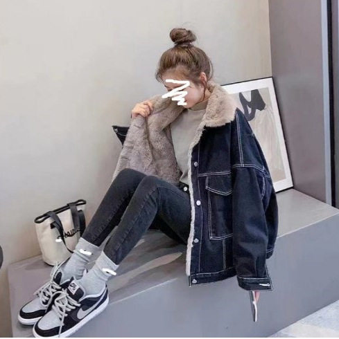 Denim fleece-lined thickened coat for women autumn and winter 2024 New lambswool Korean style loose stand collar fur collar cotton-padded coat fashion