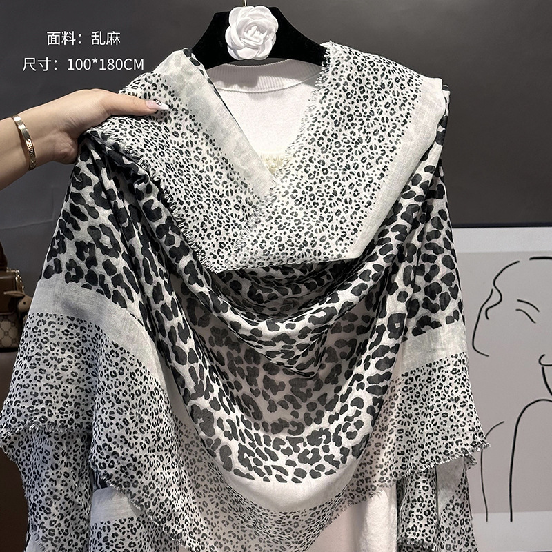 Picture of Small Large Scarf Autumn and Winter Women's Cotton and Linen Scarf Summer Lunch Break Air-conditioning Room Shawl Dual-use Travel Scarf Fashion