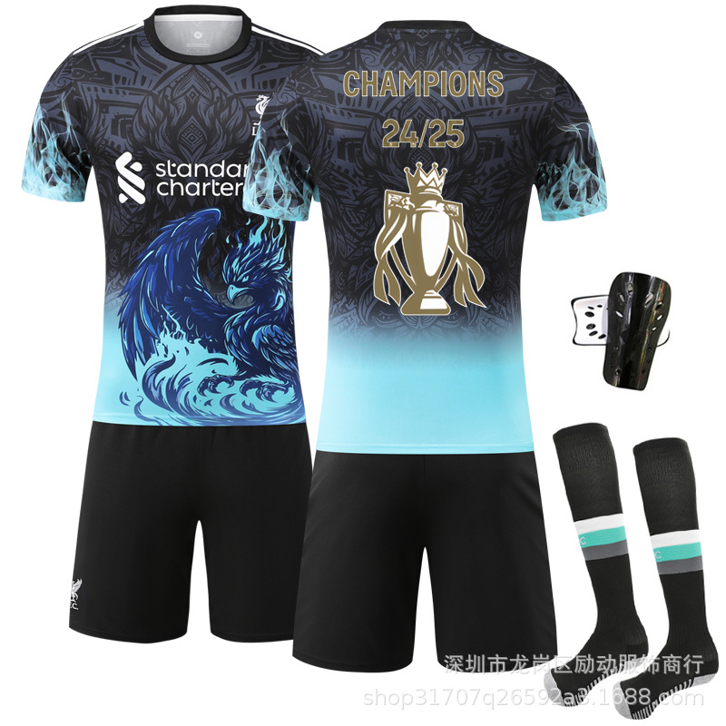 Picture of 2425 Club No. 11 Salah Gold Trophy Pattern New and Old Liverpool Winning Commemorative Edition Jersey suit