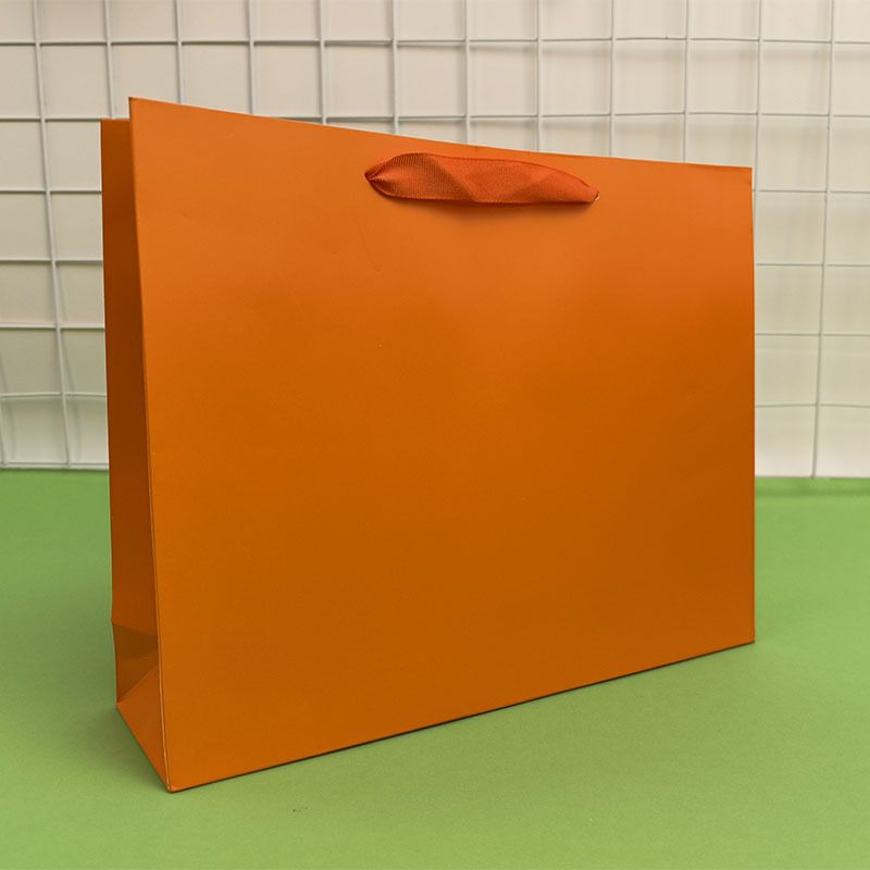 Shopping gift packaging bag clothing handbag orange high-end printed letters logo text orange large paper bag