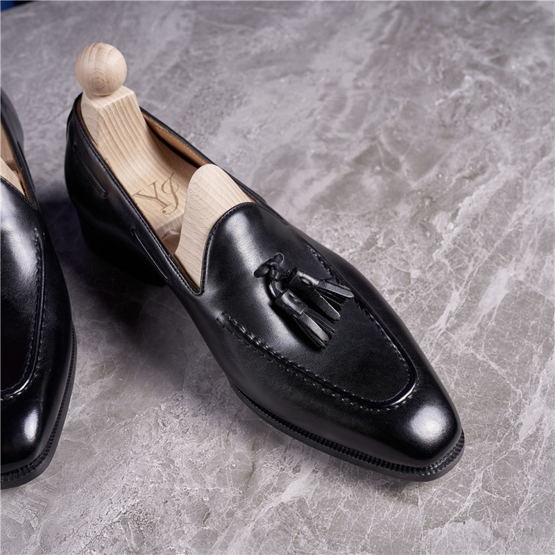 Factory Spring and Summer New British Retro Men's Loafers Tassel Leather Breathable Business Casual Leather Shoes Men's Foot