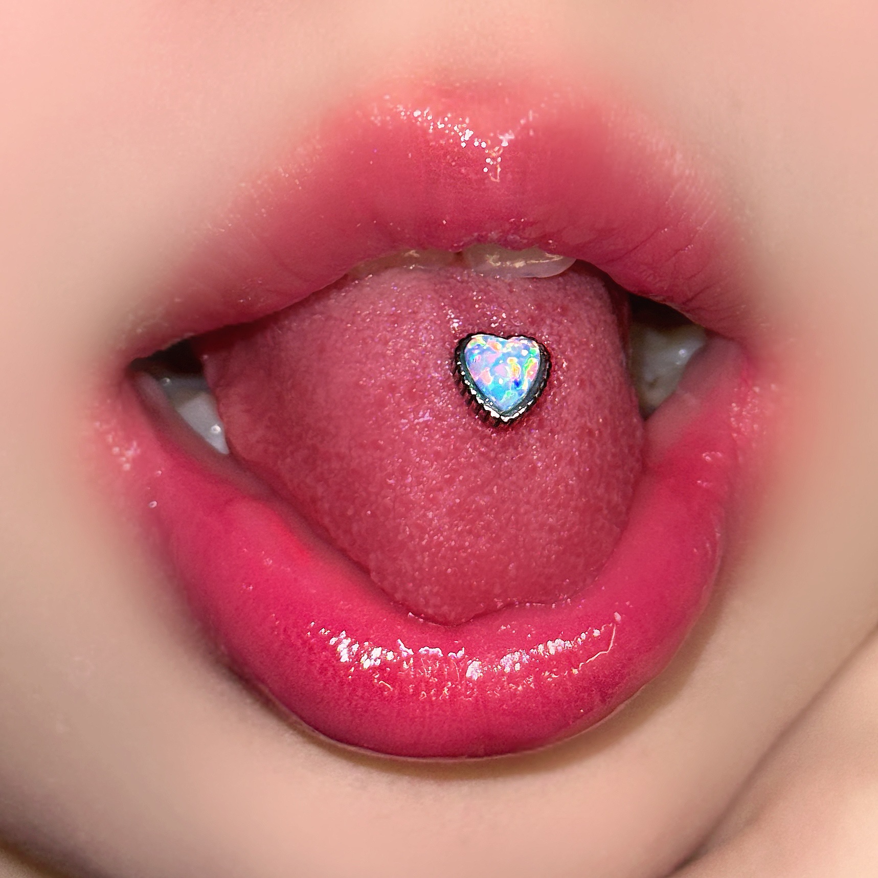 OPAL Opal high quality three-color love Aobao tongue nail titanium steel piercing ins cross-border Yiwu accessories jewelry