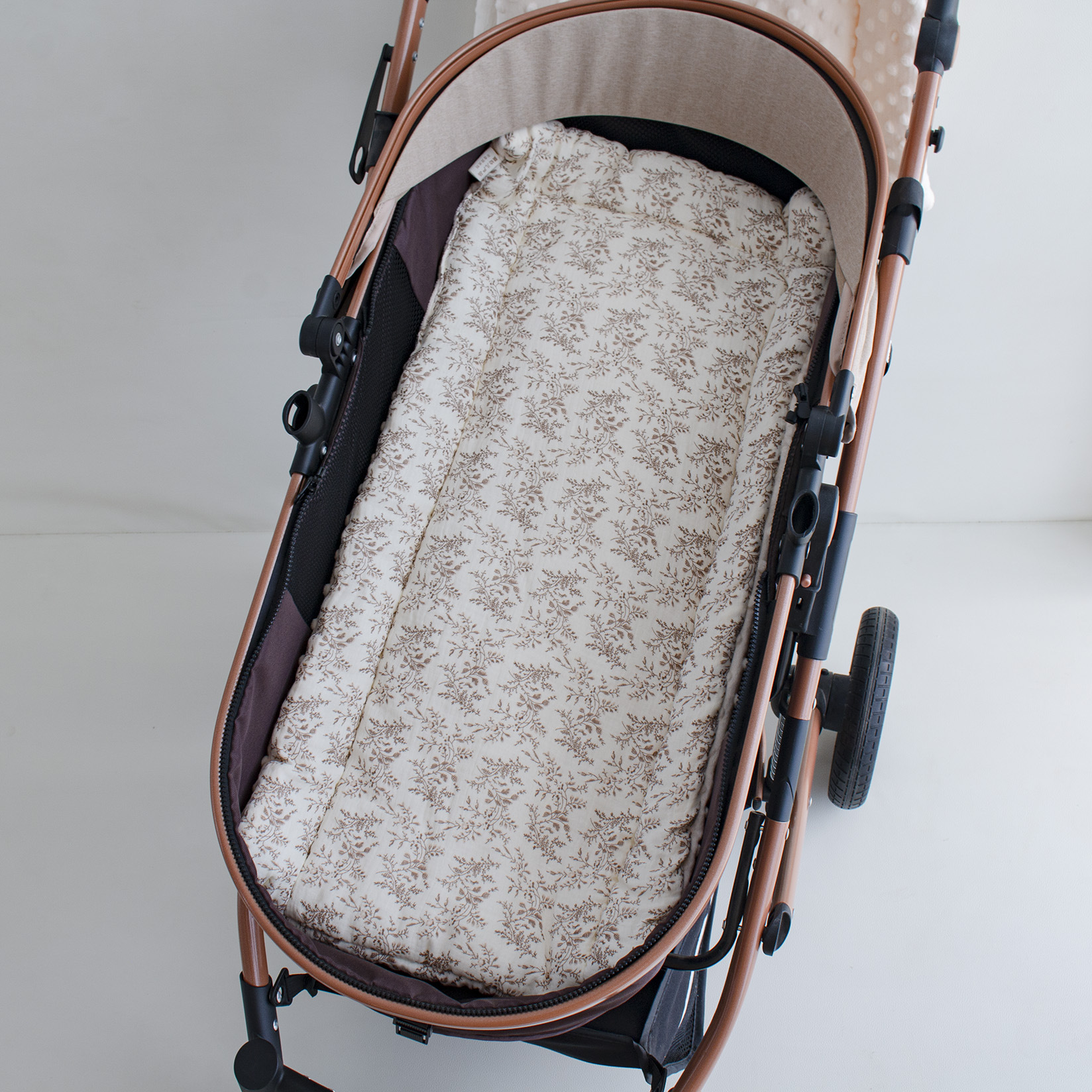Picture of Autumn and Winter Crib Pea Velvet Comfortable Gauze Mattress Baby Mattress Children's Cotton Cushion Bed