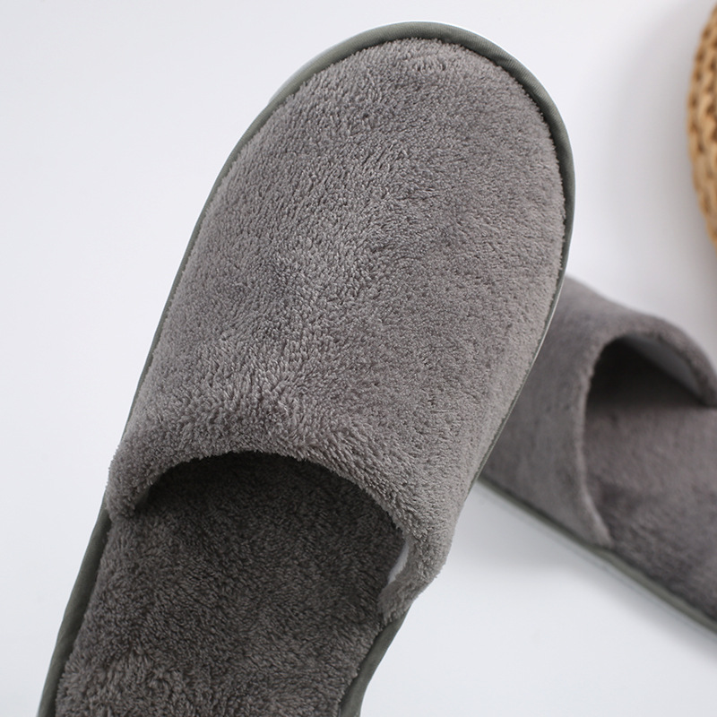Picture of Disposable Slippers Hospitality Home Indoor Homestay Hotel Guesthouse Club Men's and Women's Coral Fleece Thickened Travel