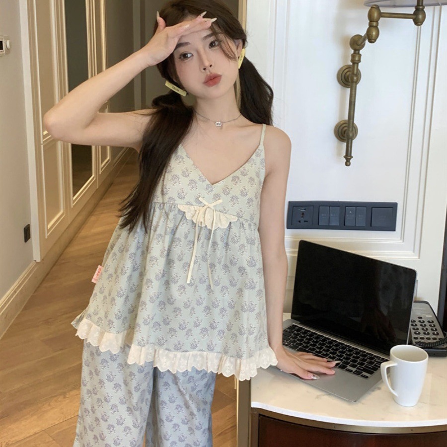 South Korea Sexy Small Floral Pure Desire V-neck Pajamas Women's Summer with Chest Pad Suspender Trousers Sweet Lace suit