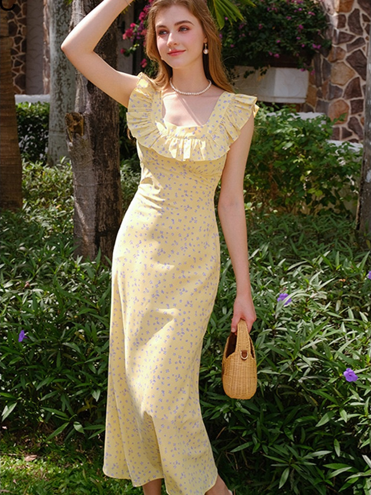 Pure Desire, Gentle Style, Sweet Age-Reducing Pastoral Style Floral Dress, Women's Mid-Length Elegant Square Neck Ruffle Skirt