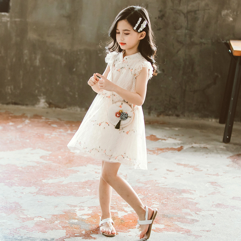 Picture of 2025 New Medium and Large Kidsren's Lace Cheongsam Girls' Dress Chinese Style Princess Dress Kidsren's Bag Cheongsam Suit