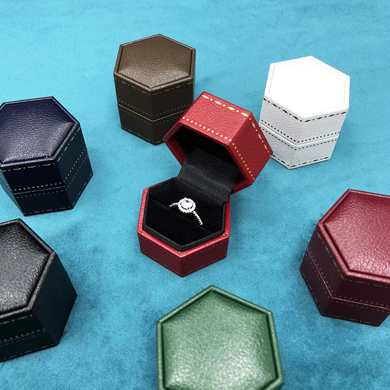 New Hexagonal Printing European Style Proposal Mini Ring Box Lace Diamond Ring Box Wedding Jewelry Box Factory Direct Sale