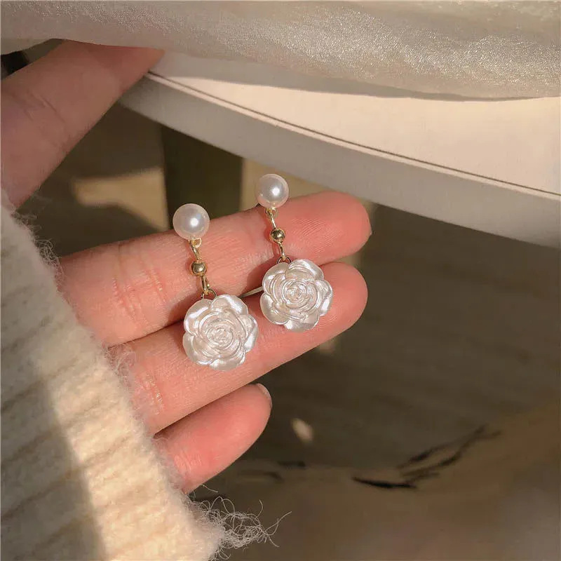 Camellia Earrings 925 Silver Needle Pearl Flower Earrings Niche Design Senior Earrings Women 2022 New